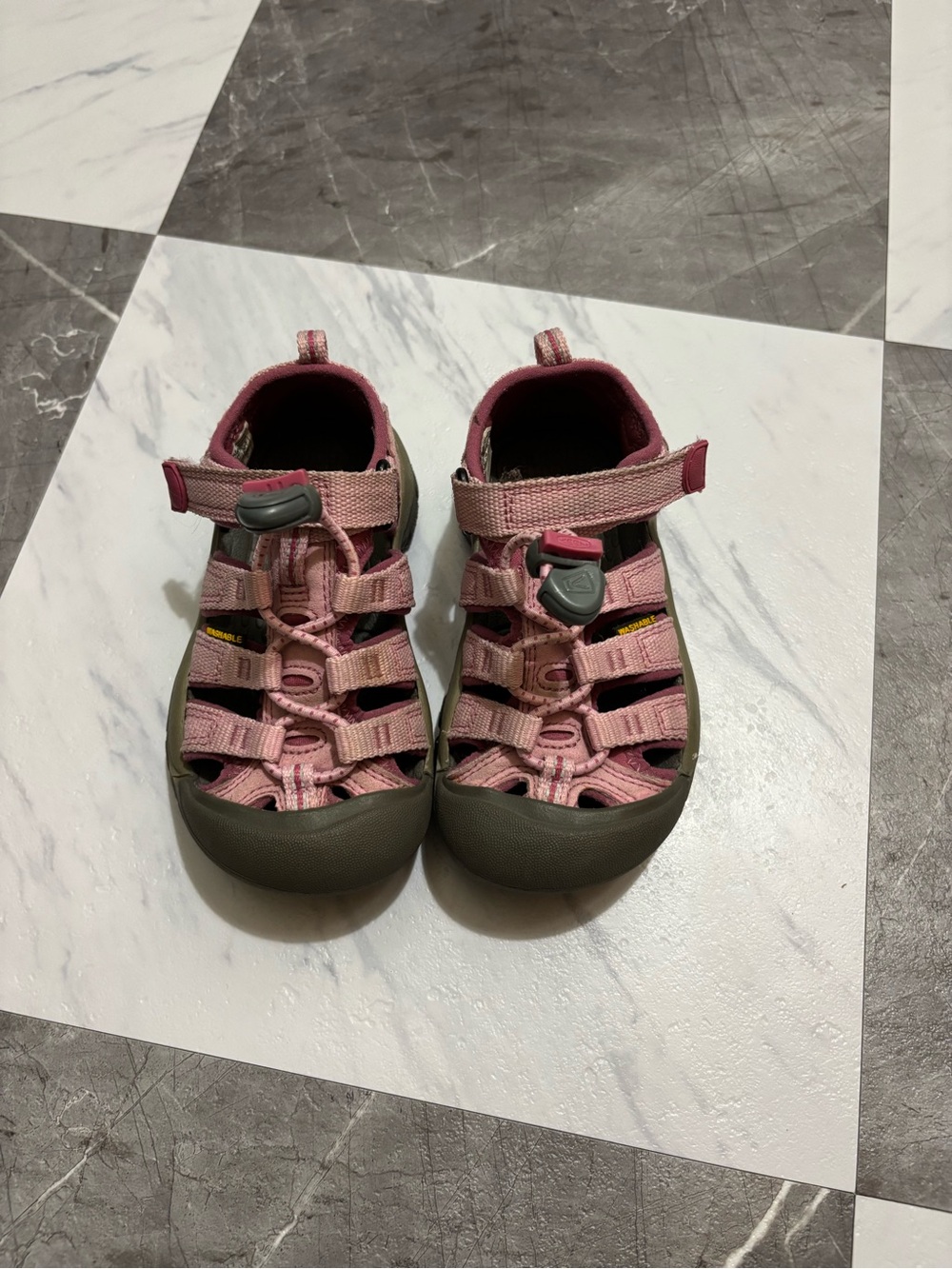 Kids Keen Pink Outdoor Sandal - Breathable Strappy Water Shoe